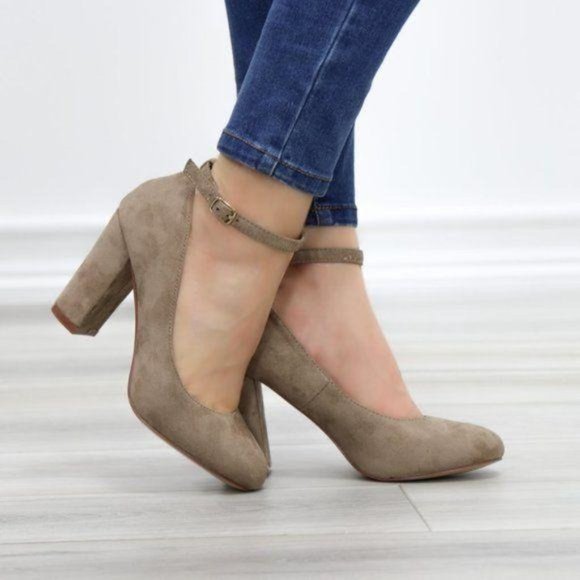 Taupe Ankle Strap Vintage Style Block Heels - Picture 2 of 13